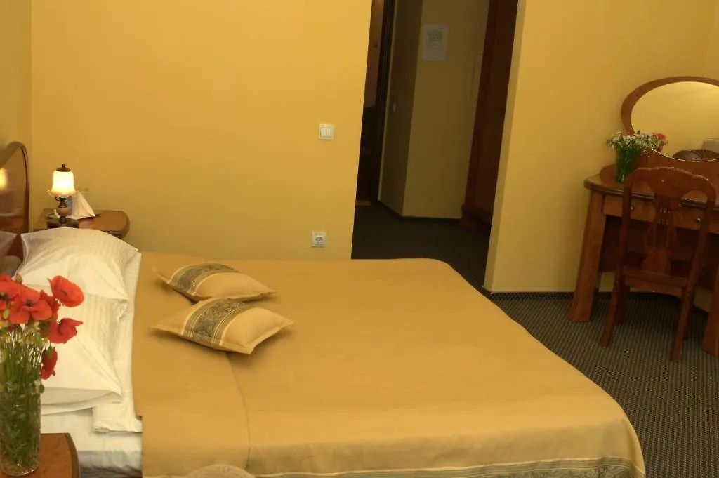 Wien Hotel Leópolis