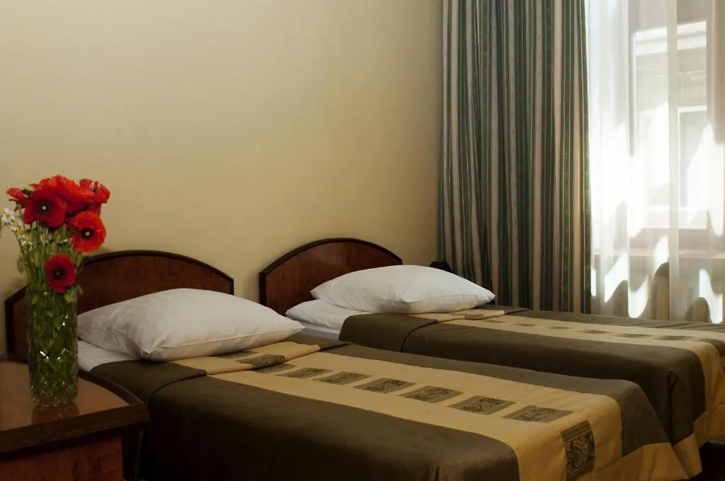 ***  Wien Hotel Leópolis Ucrania