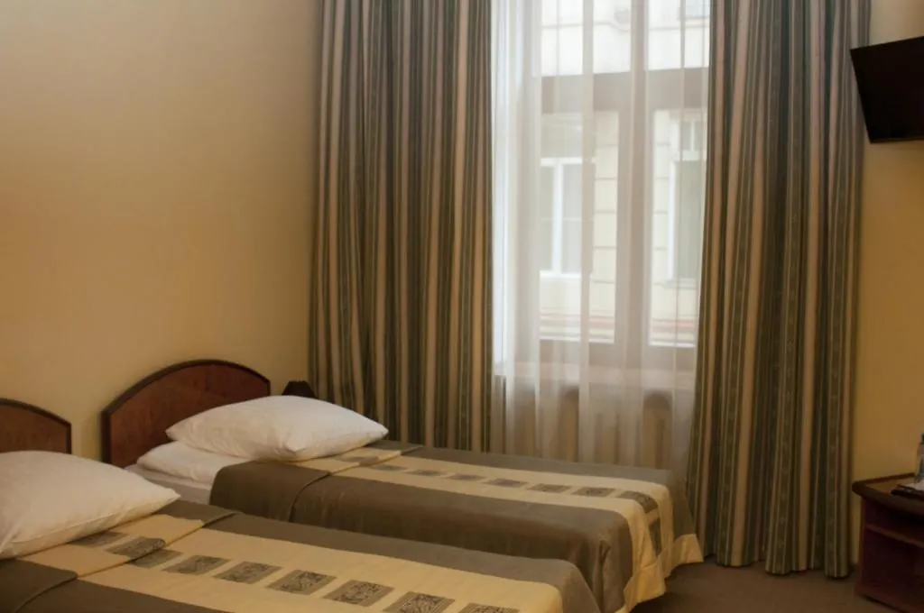 ***  Wien Hotel Leópolis Ucrania
